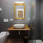 Casina Degli Eroi Roma